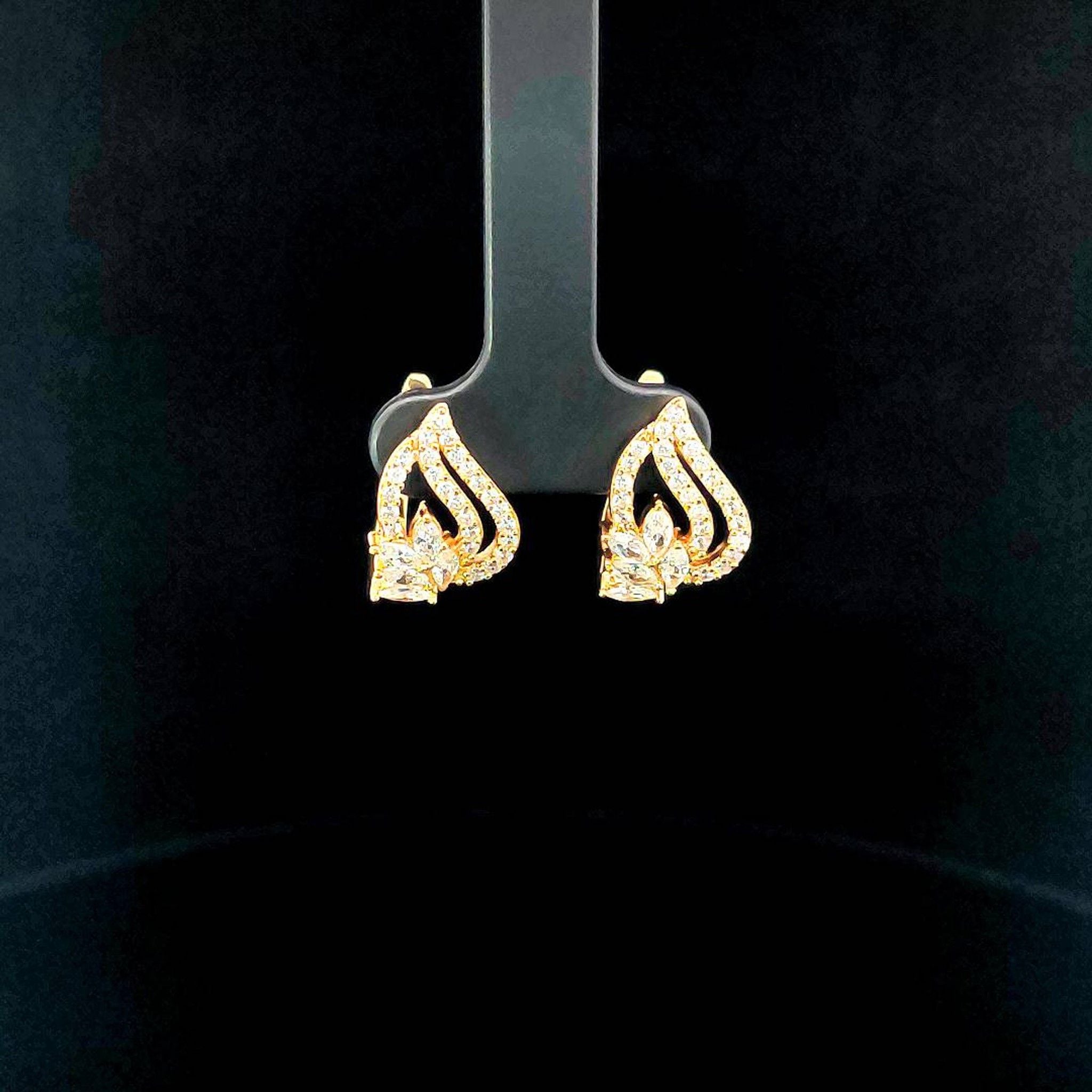 B1591 Bông tai kiểu CHIẾC LÁ đính đá baguette-tăng kèm hộp Women