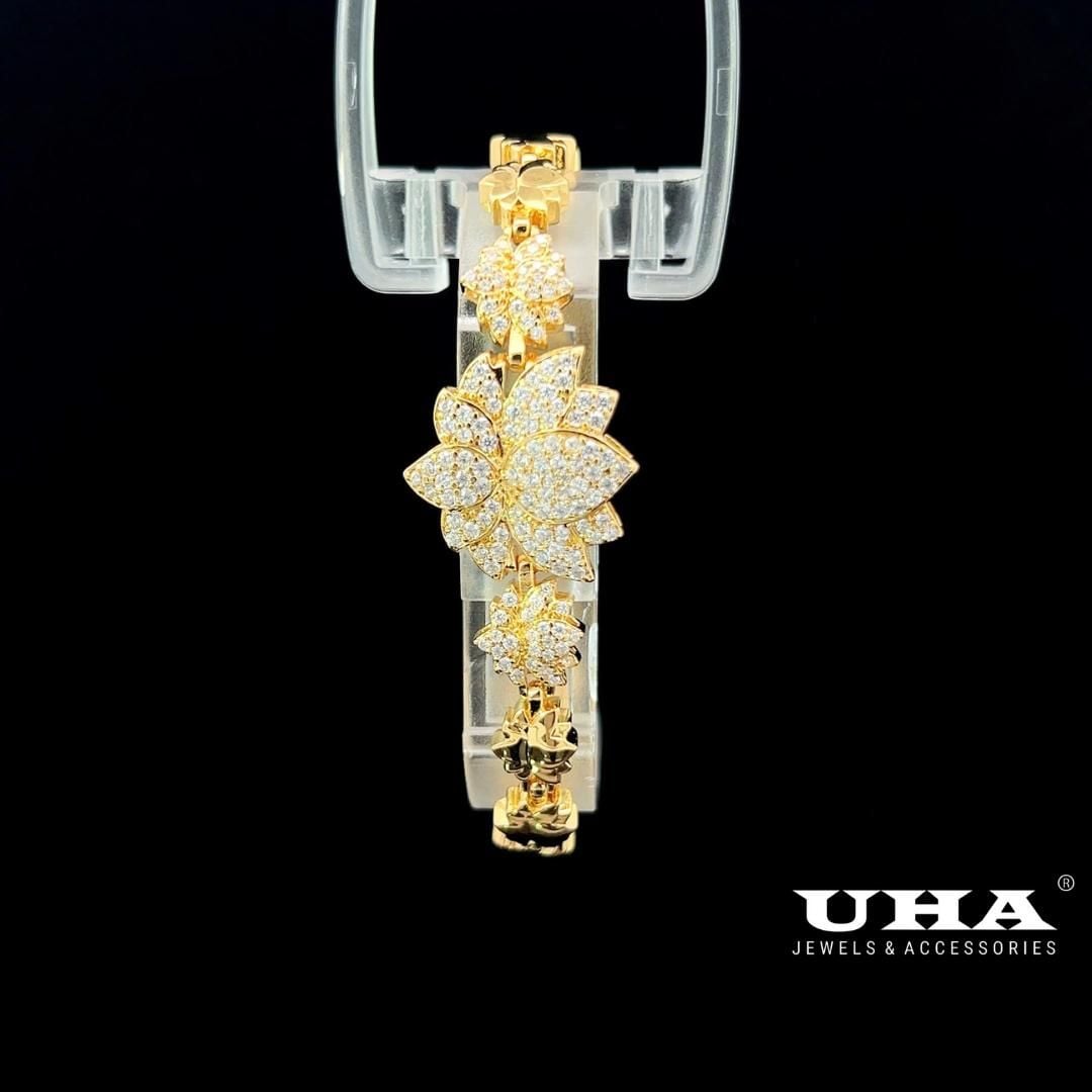 L661 Lắc tay nữ thiết kế kiểu hoa đính đá sáng lấp lánh UHA Phụ Kiện