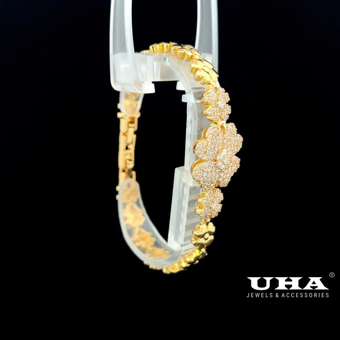 L660 Lắc tay nữ thiết kế kiểu hoa đính đá sáng lấp lánh UHA Phụ Kiện