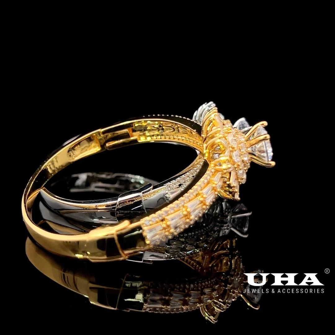 V599 Vòng tay nữ đính đá CZ cao cấp thiết kế tinh tế nhẹ nhàng UHA