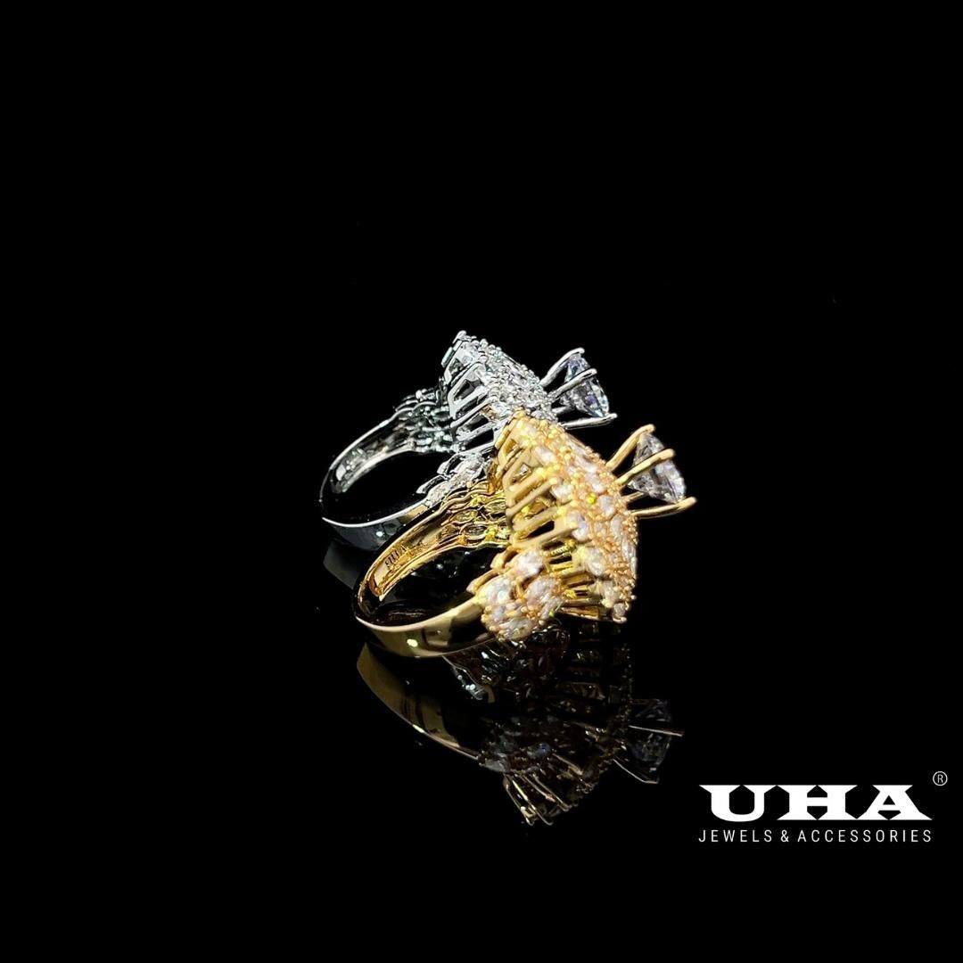 N663 Nhẫn nữ đính đá bagutte cao cấp sáng lấp lánh UHA Women