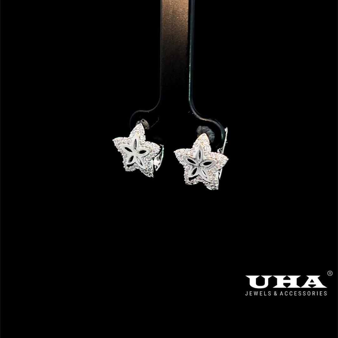 B1641 Bông tai nữ thiết kế kiểu ngôi sao 5 cánh đính đá sáng lấp lánh -TẶNG KÈM HỘP Women Hoa Tai