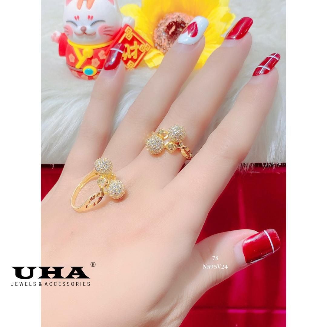 N595 Nhẫn nữ trái châu chạm khắc tinh tế đơn giản trẻ trung UHA Women