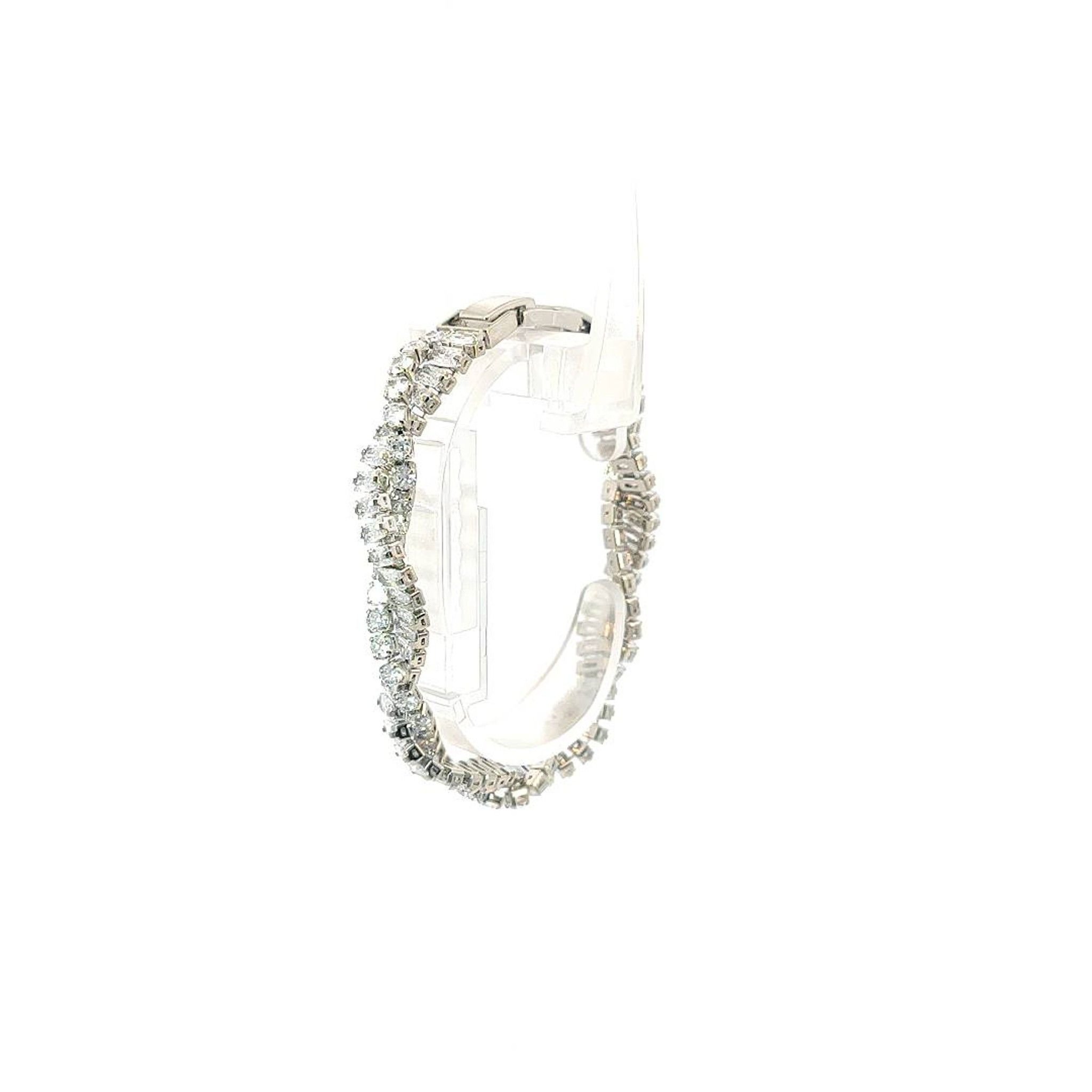 L581-Lắc tay nữ kiểu dáng sang trọng bền màu sáng lấp lánh-UHA Phụ Kiện
