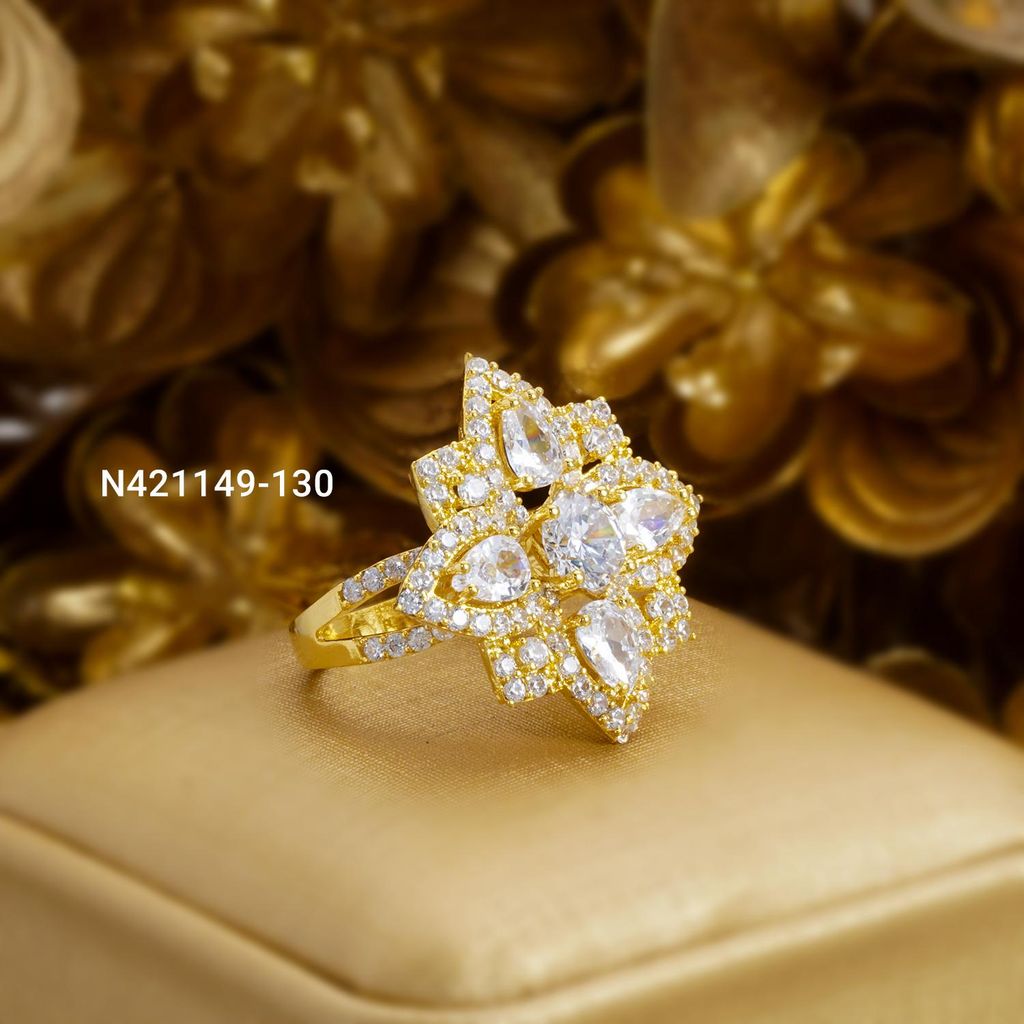 Nhẫn nữ UHA mạ vàng 18K N421149-130