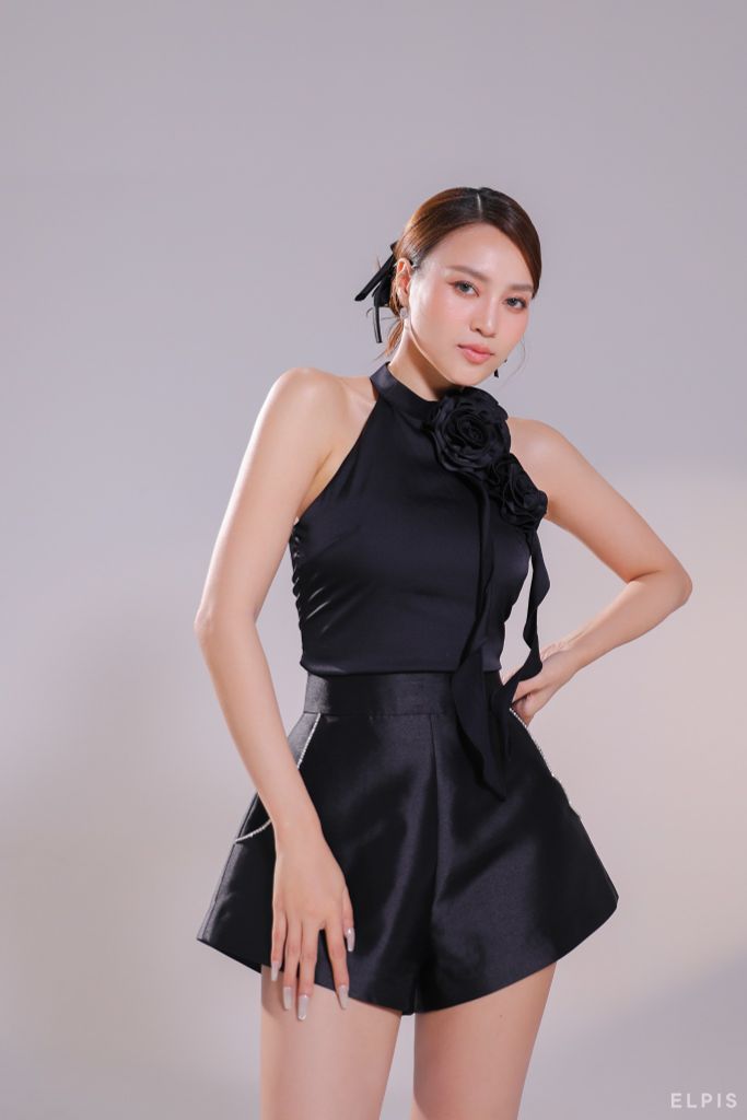 Đen ELPIS - Quần taffeta ngắn dáng A lưng cao SP23B15