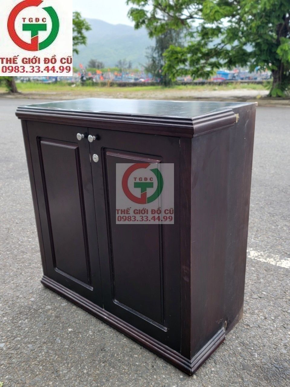 TỦ GỖ ĐỰNG ĐỒ DÙNG GIA ĐÌNH