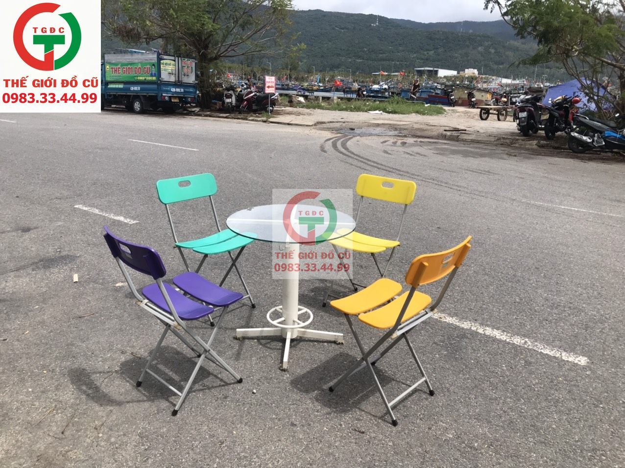BỘ BÀN CAFE GHẾ NHỰA 3 LÁ NHIỀU MÀU