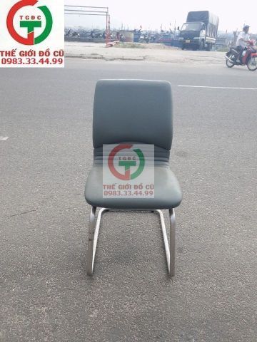 GHẾ CHÂN QUỲ ĐỆM DA HÒA PHÁT