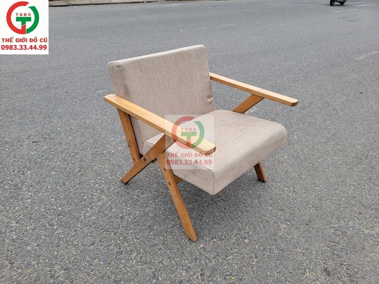 GHẾ ĐỆM KHUNG GỖ SỒI