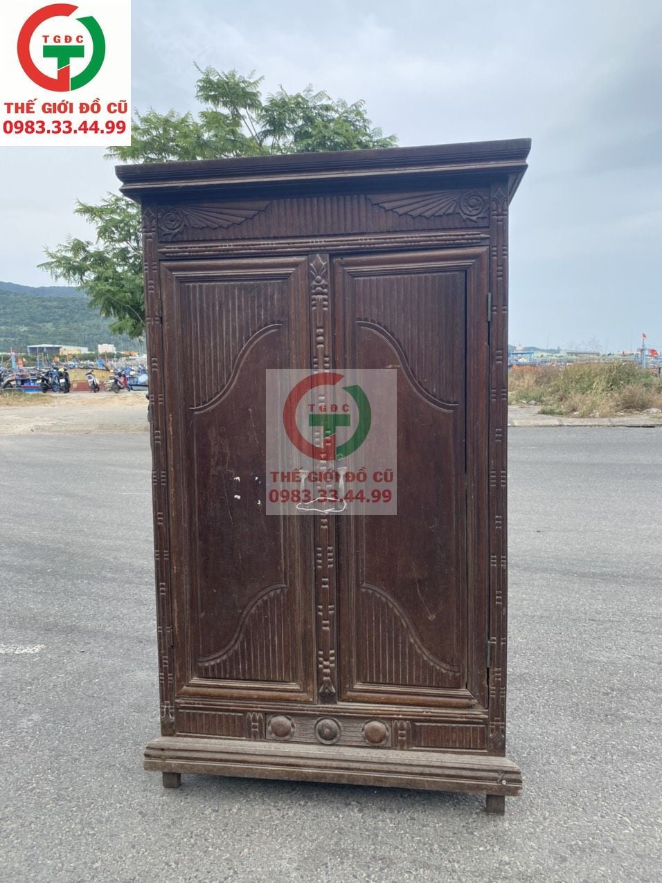 TỦ ÁO QUẦN CỔ XƯA