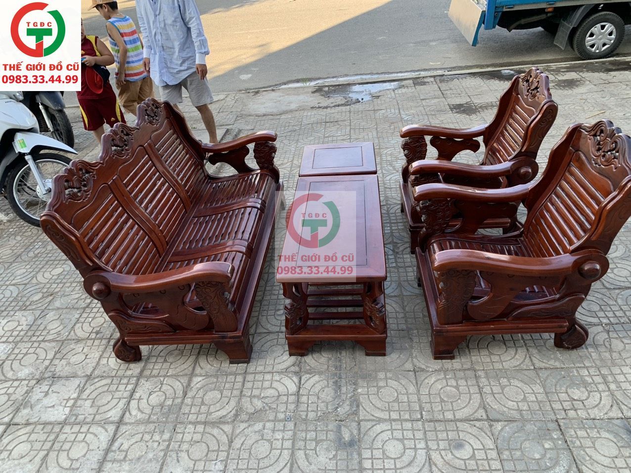 SALON GỖ