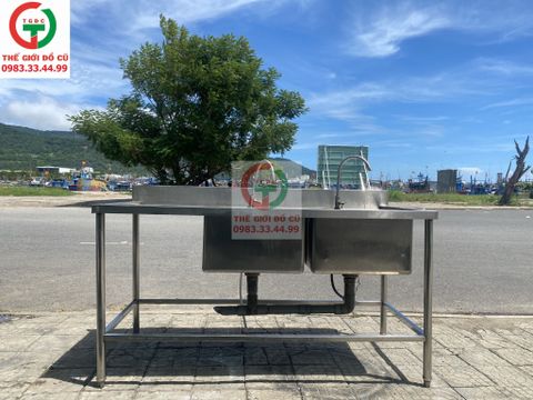 CHẬU RỬA INOX 2 HỌNG VUÔNG CÓ CHỜ
