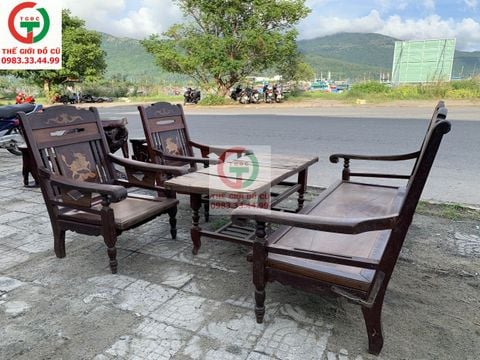 SALON GỖ THẺ XƯA