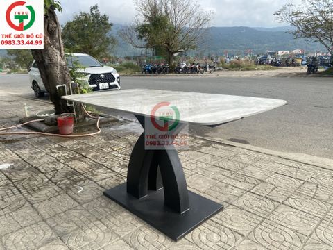 BÀN ĂN CAO CẤP CHÂN SẮT TĨNH ĐIỆN