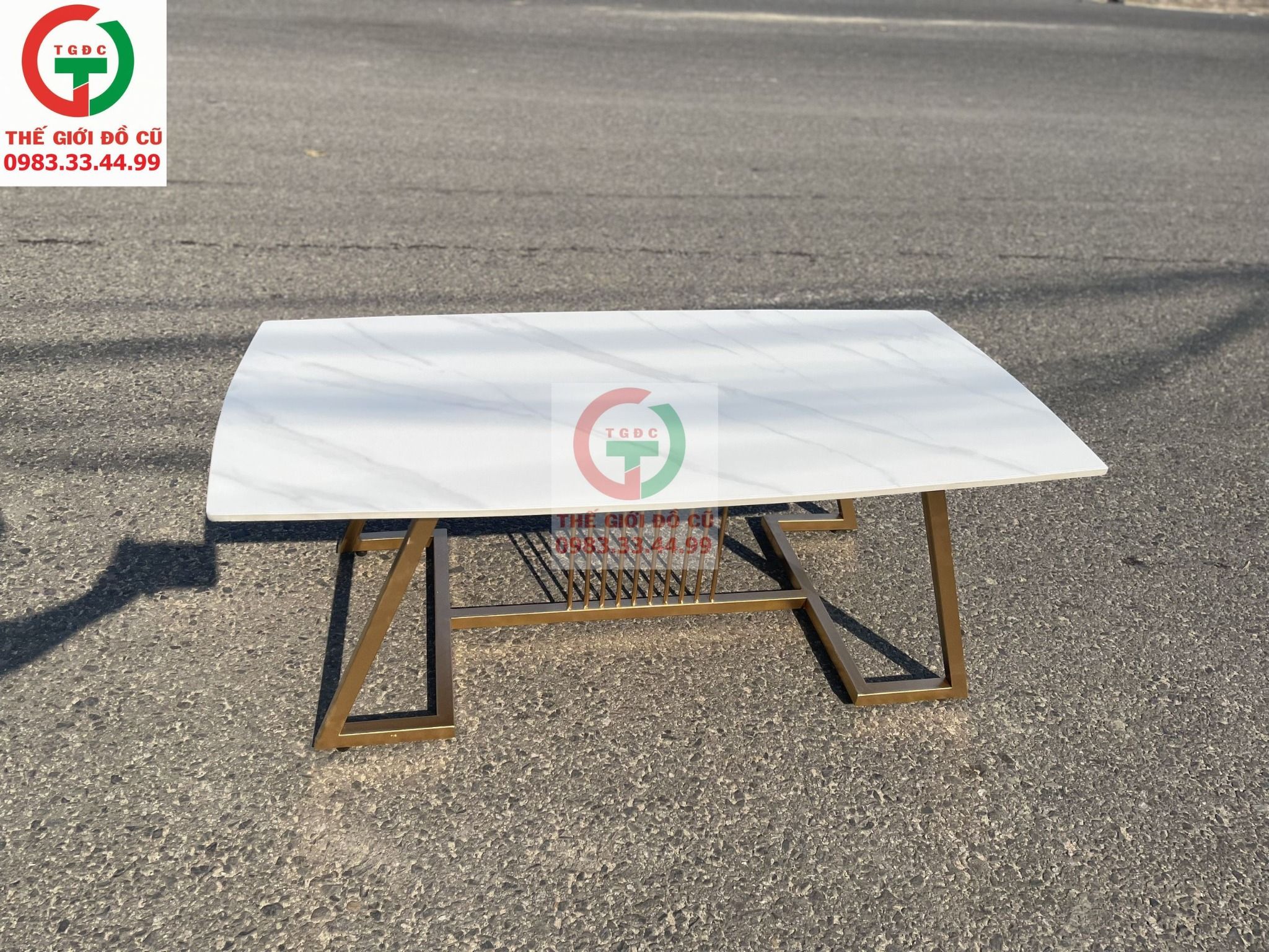 BÀN TRÀ SOFA MẶT ĐÁ