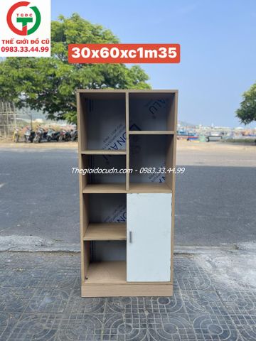 KỆ TRƯNG BÀY GỖ MDF