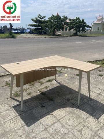 BÀN LÀM VIỆC GÓC GỖ MDF