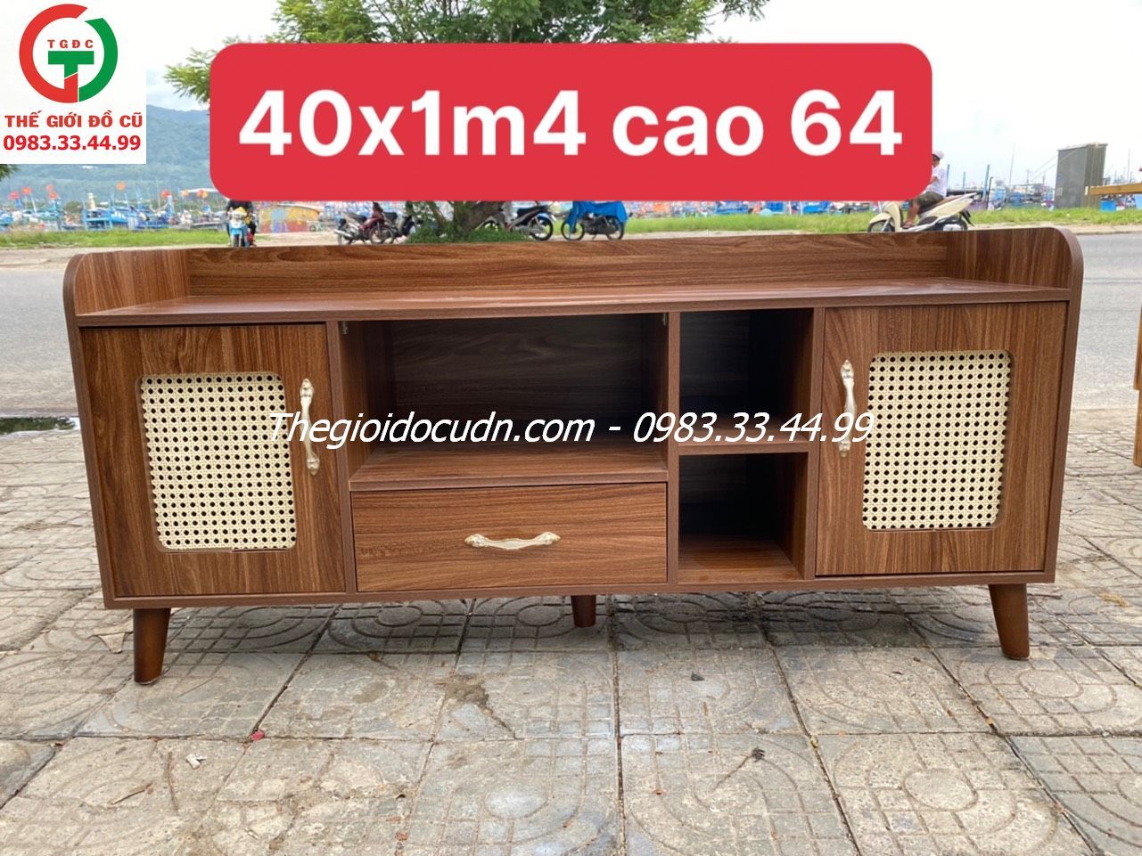 KỆ GỖ TIVI VINTAGE