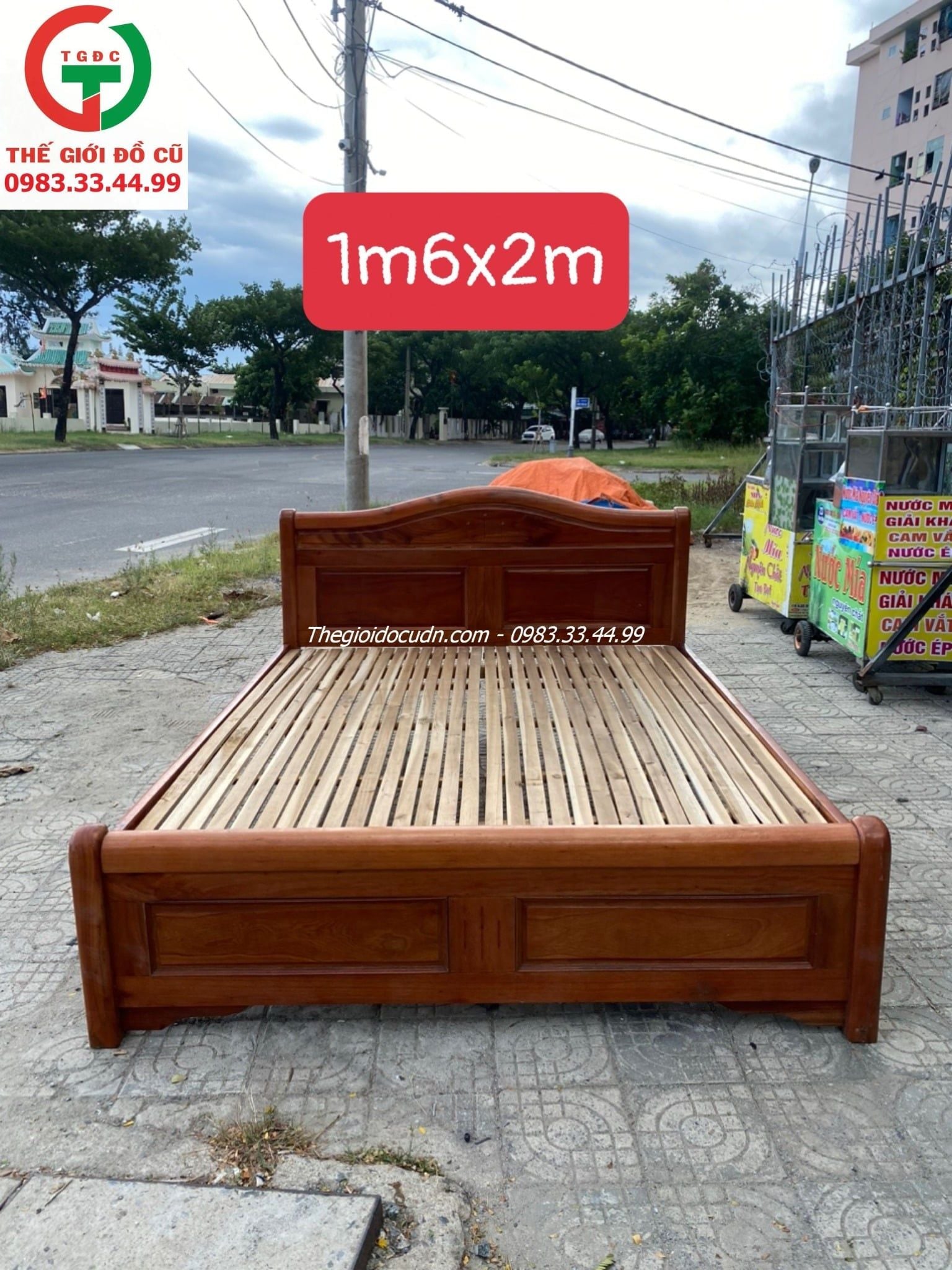 GIƯỜNG GỖ TÝ ĐÙ 1M6