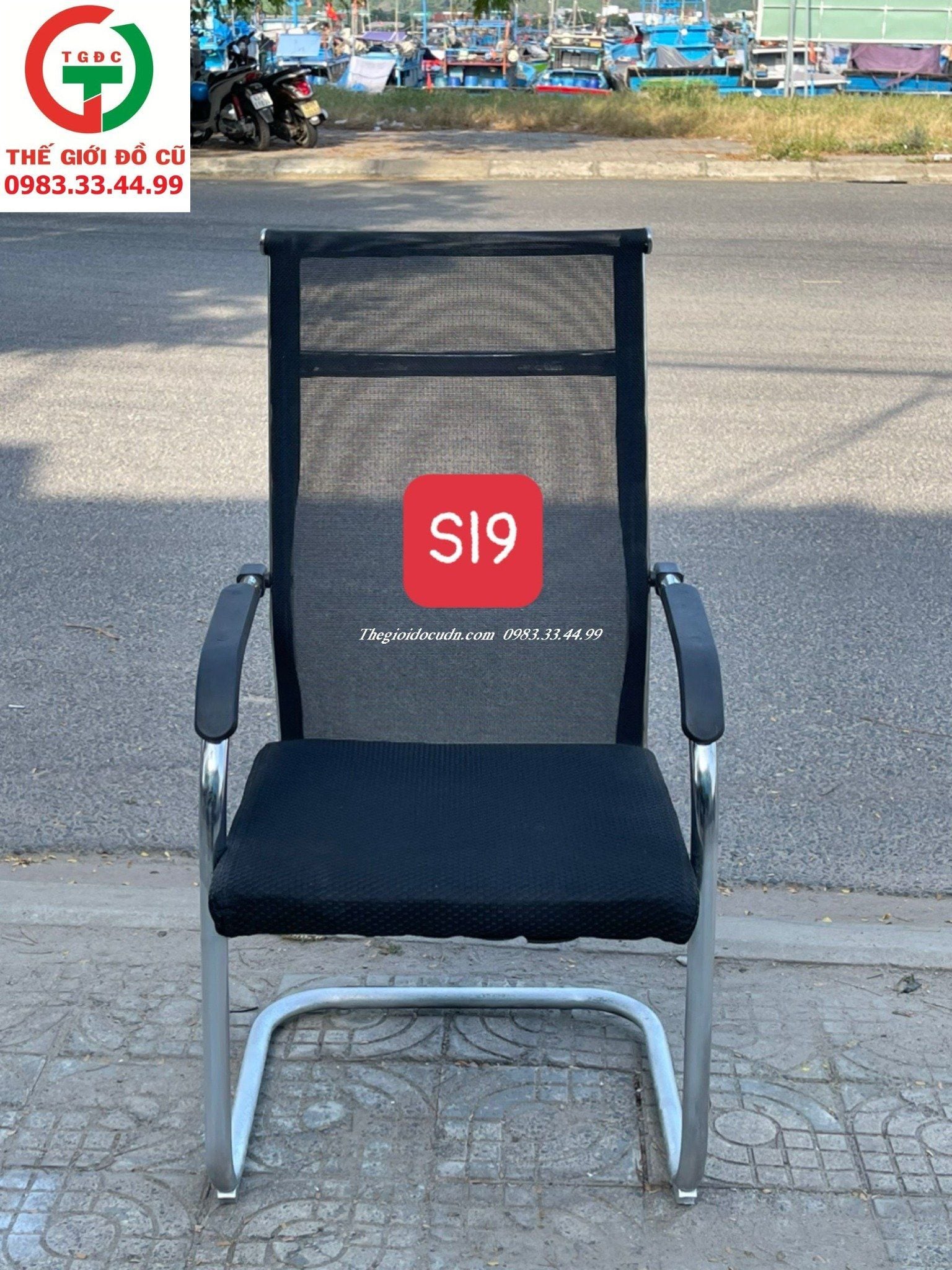 GHẾ CHÂN QUỲ LƯNG LƯỚI VĂN PHÒNG