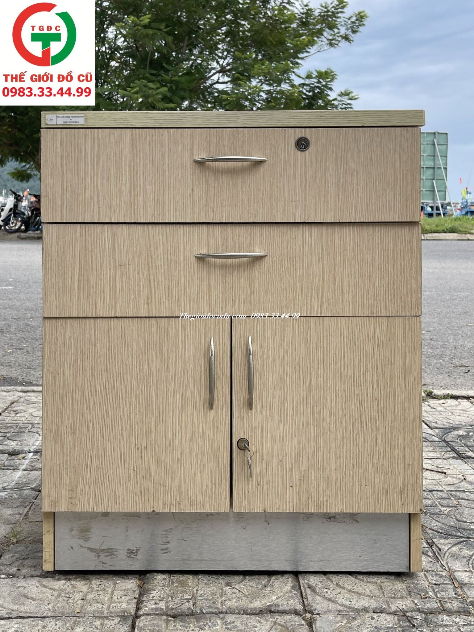TỦ GỖ MDF ĐỂ ĐỒ DÙNG CÁ NHÂN - TÀI LIỆU VĂN PHÒNG