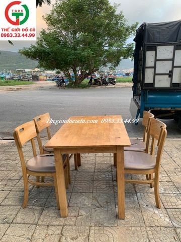 BỘ BÀN GHẾ ĂN CABIN