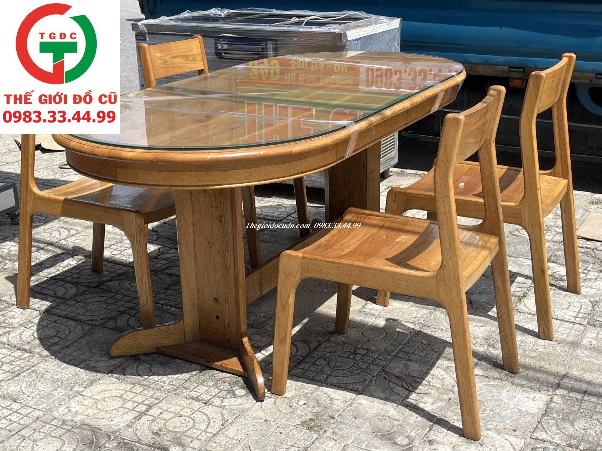 BỘ BÀN ĂN GIA ĐÌNH OVAL 4 GHẾ GỖ ĐẸP SANG