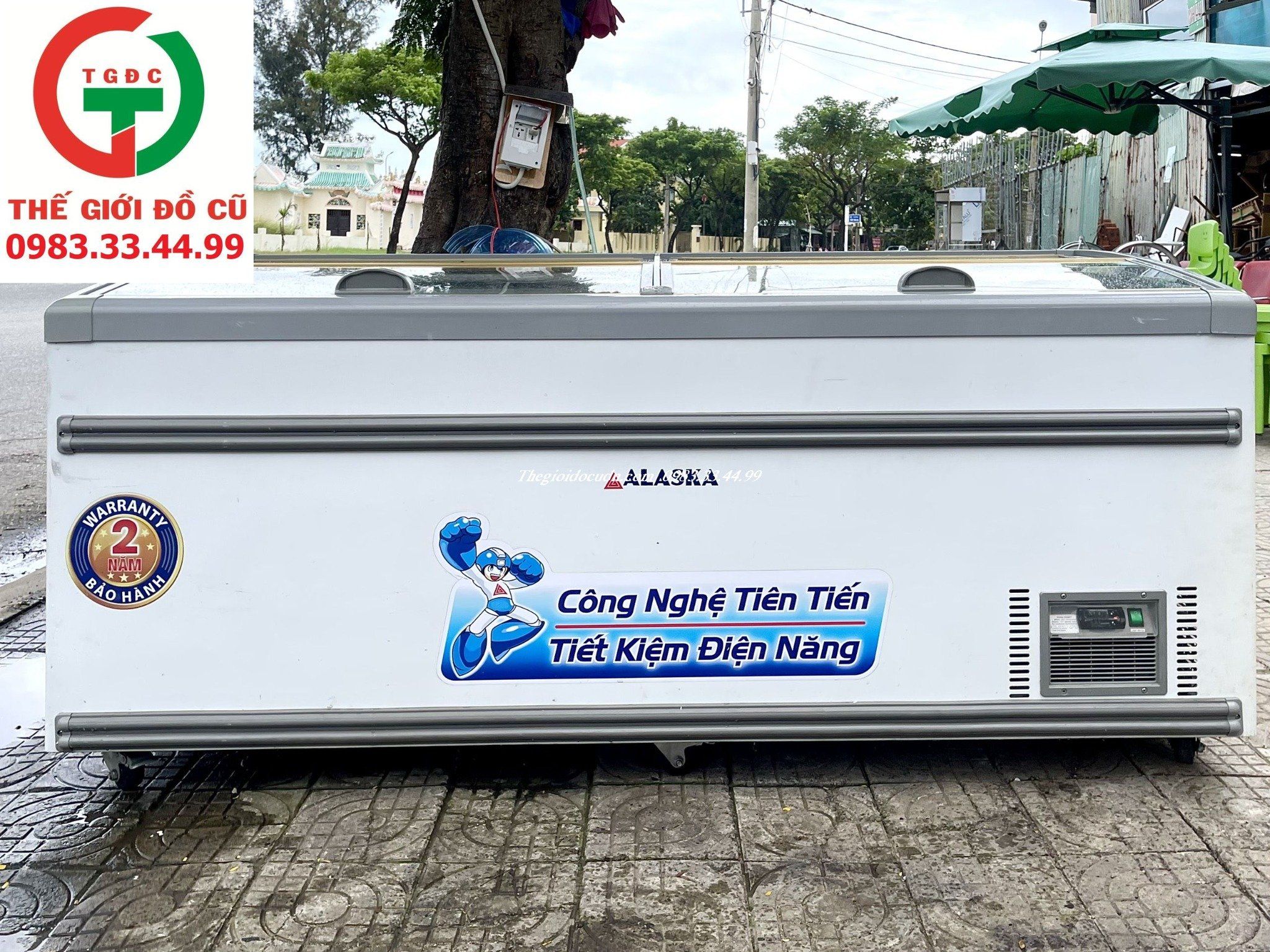 TỦ ĐÔNG ALASKA KÍNH LÙA SDC-950Y