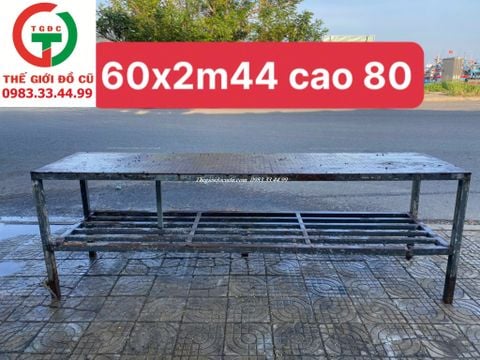 BÀN CHẾ BIẾN - BÀN RA MÓN SẮT THÉP