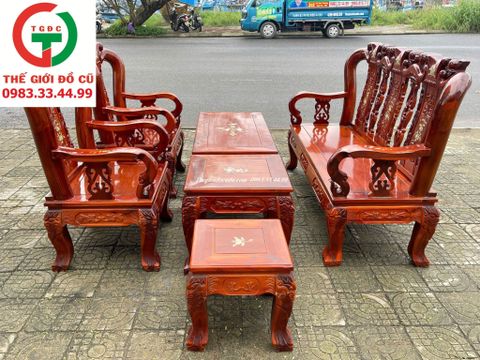 SALON GỖ XOAN ĐÀO