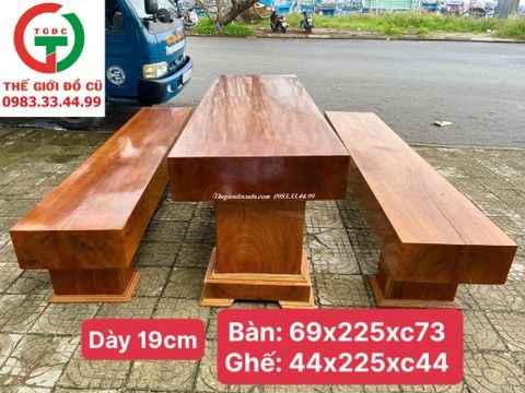BỘ BÀN GHẾ BĂNG GỖ LIM