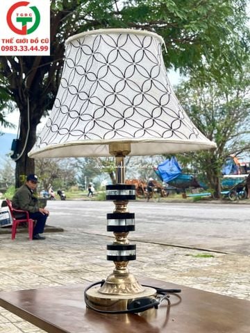 ĐÈN BÀN TRANG TRÍ PHÒNG NGỦ