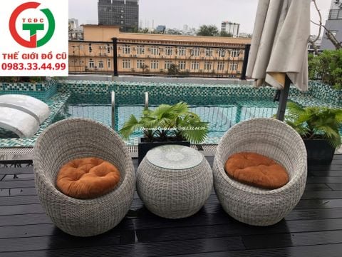 BÀN GHẾ MÂY THÚNG