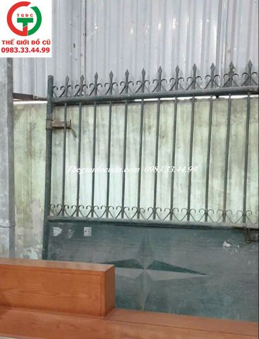 CỬA CỔNG SẮT 1M7