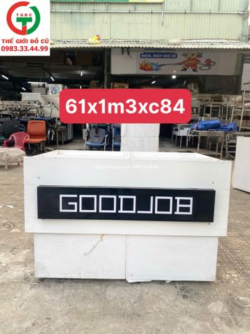 KỆ GỖ TRƯNG BÀY GỖ MDF