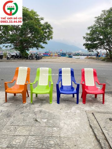 GHẾ NHỰA BÀNH LƯNG CONG NHIỀU MÀU