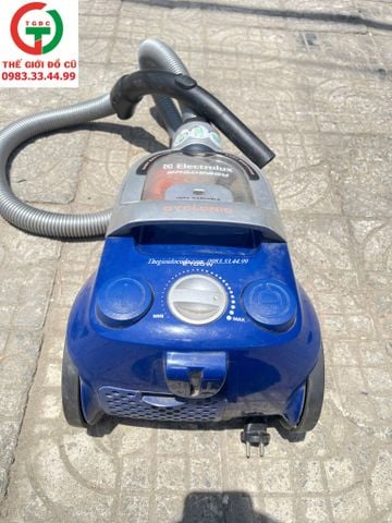 MÁY HÚT BỤI ELECTROLUX