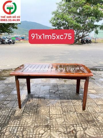 BÀN ĂN GỖ