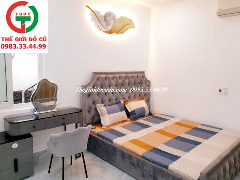 GIƯỜNG NỆM VÀ BÀN PHẤN THÔNG MINH