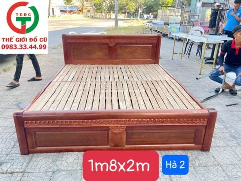 GIƯỜNG GỖ 1M8