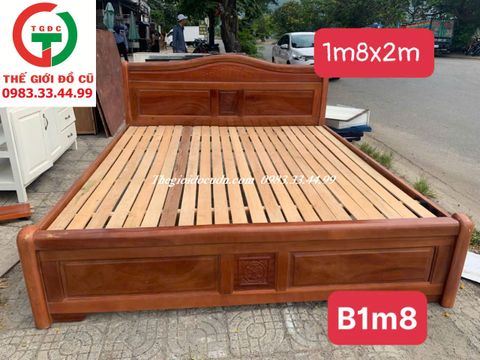 GIƯỜNG GỖ 1M8