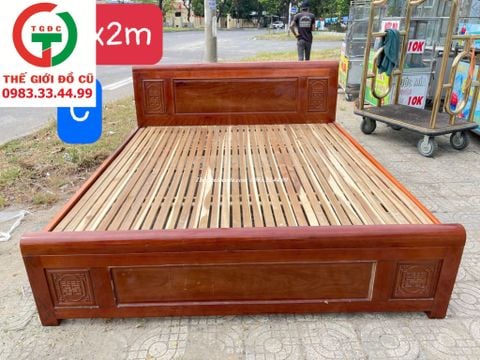 GIƯỜNG GỖ 1M8