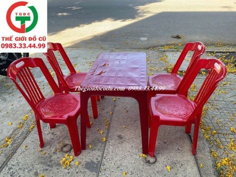 BÀN GHẾ NHỰA QUÁN ĂN