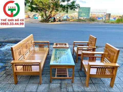 SALON GỖ