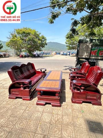 SALON GỖ ĐÀI LOAN