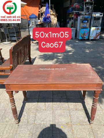 BÀN GỖ TIỆN XƯA
