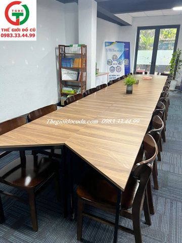 BÀN GHẾ PHÒNG HỌP VĂN PHÒNG