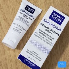 Kem dưỡng tái tạo làn da nhạy cảm MartiDerm Skin Repair Cicra Vass Cream mua ở đâu giá tốt chính hãng? có tốt không ?