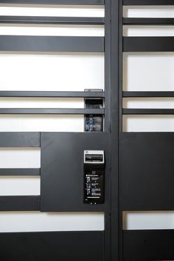Khóa vân tay Yale YDR-4110+